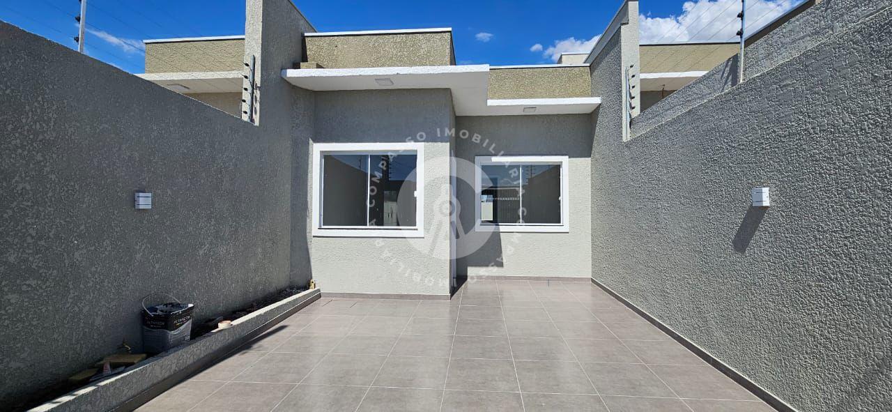 Casa no Jardim das Oliveiras III com 2 dormitórios e espaço no...