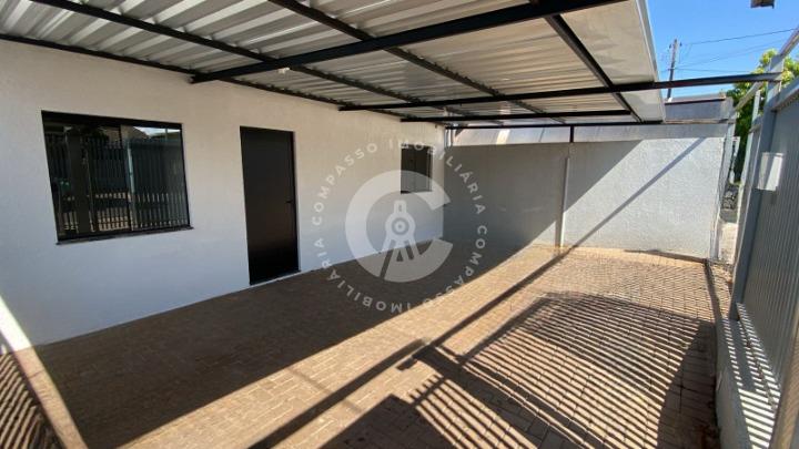 Casa com 2 dormitórios para locação, de 90,66m2 Cohapar III, F...