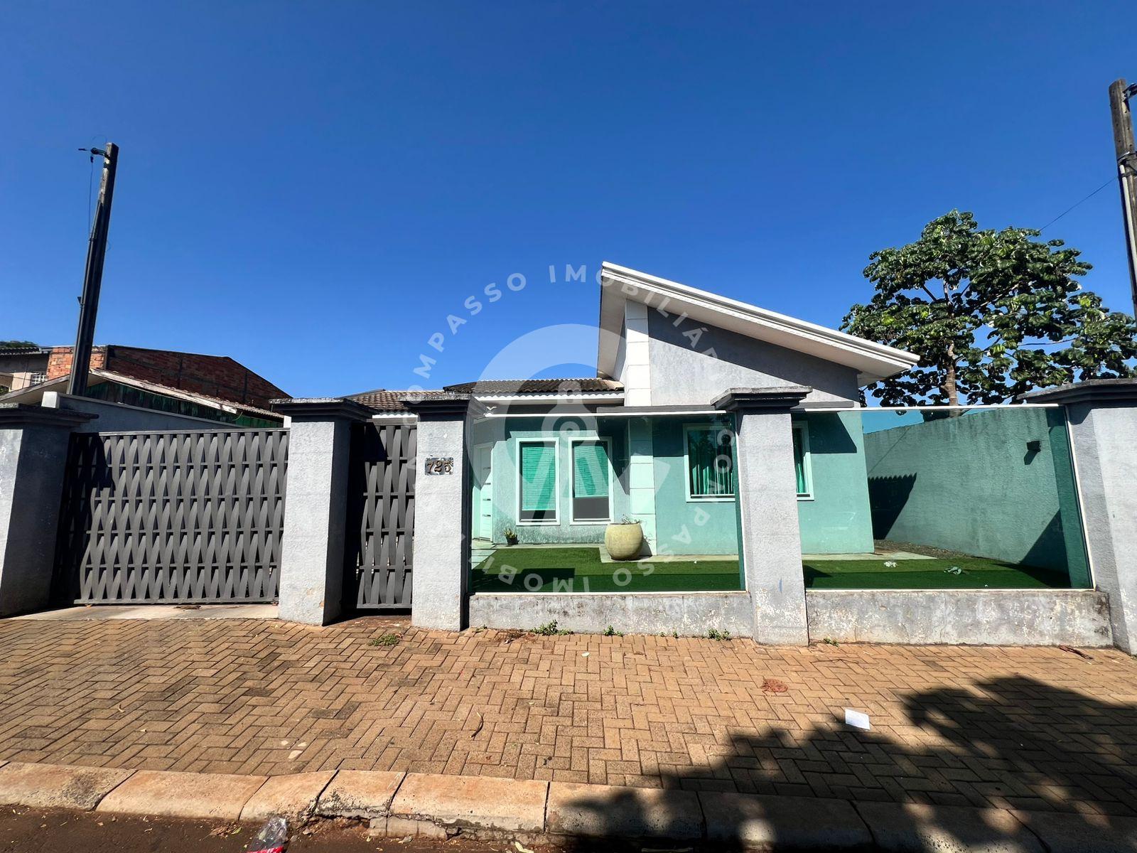 Casa no Parque Morumbi com suíte, churrasqueira e amplo terreno.