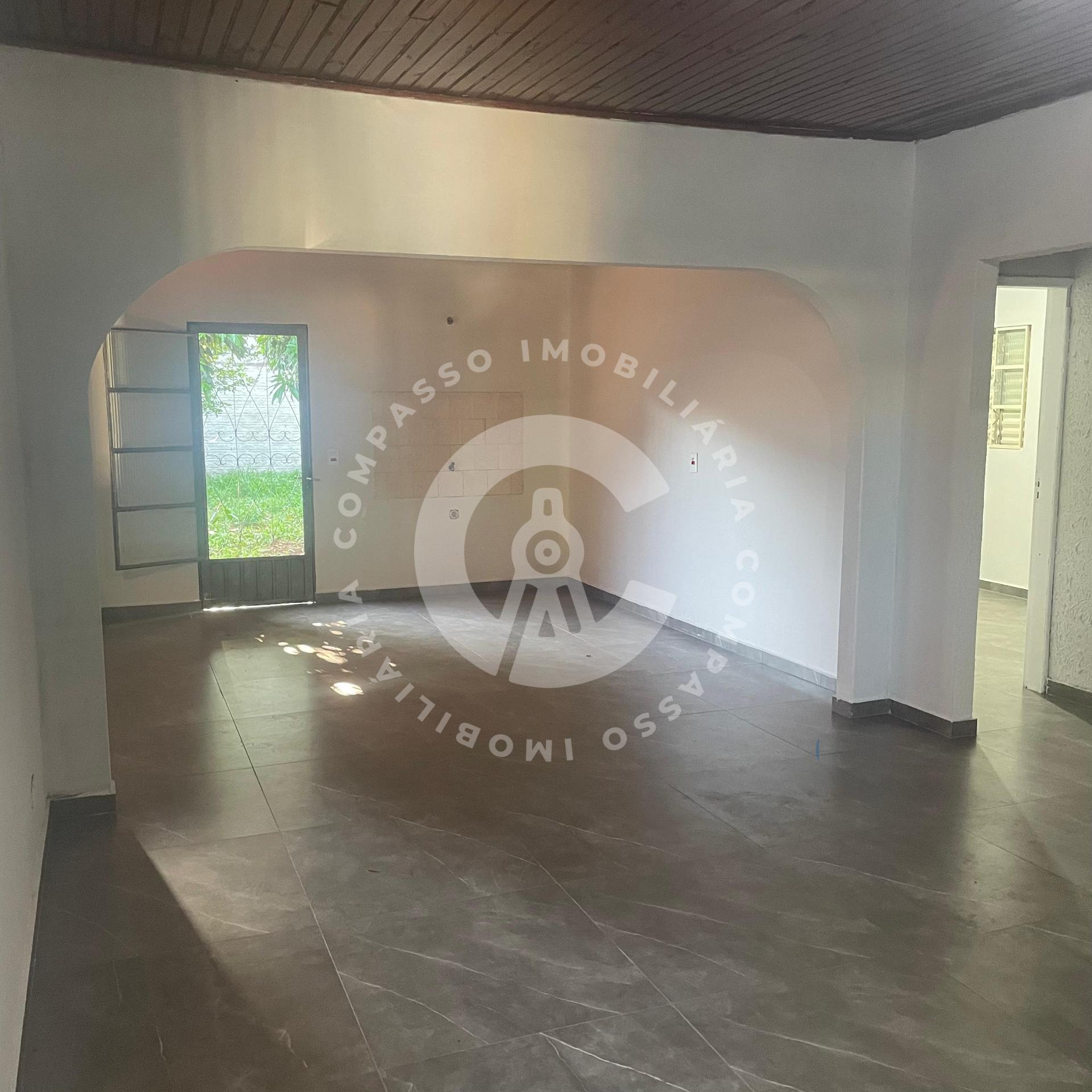 Casa para locação com 2 quartos no Jardim Curitibano com 65,00...