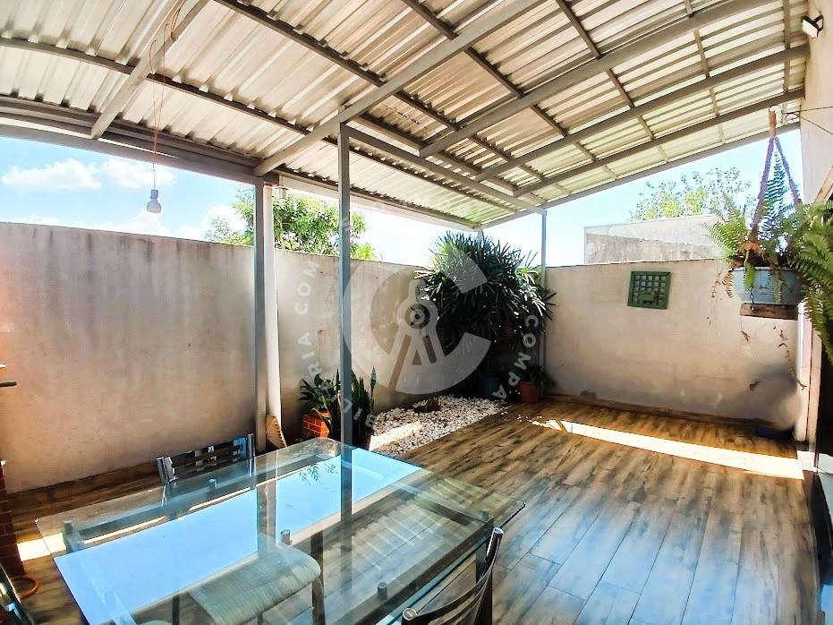 Casa com 2 dormitórios no Condomínio Terra Nova, Conjunto B, F...