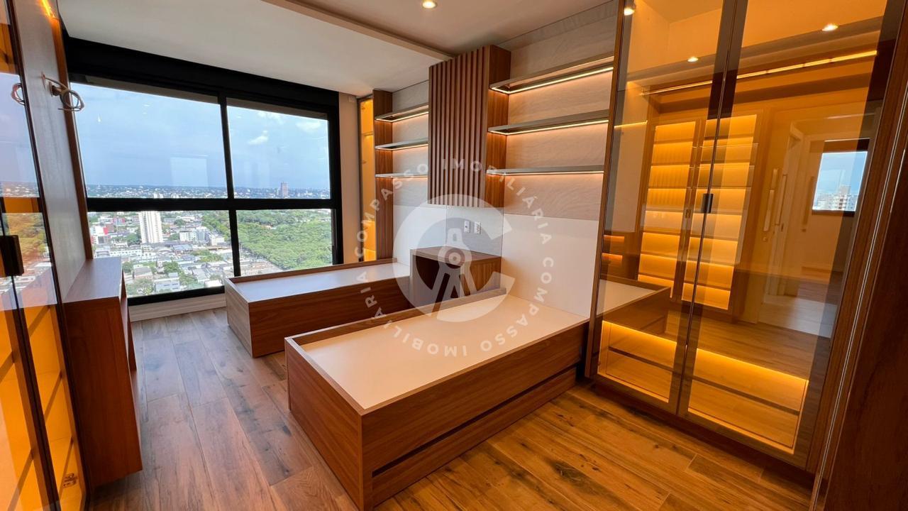 Duplex á venda com 1 Suíte Master e 2 Demi suítes, Maracanã, F...