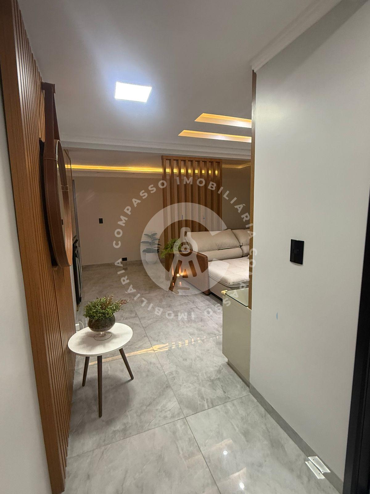 Apartamento com 3 dormitórios sendo 1 suíte, 105m2, Centro, FO...