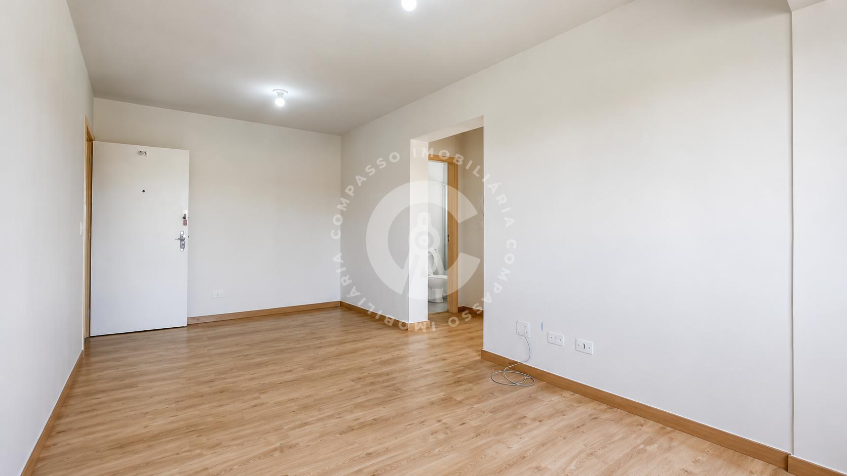 Apartamento com 01 dormitório para locação, com 62m2, Centro, ...