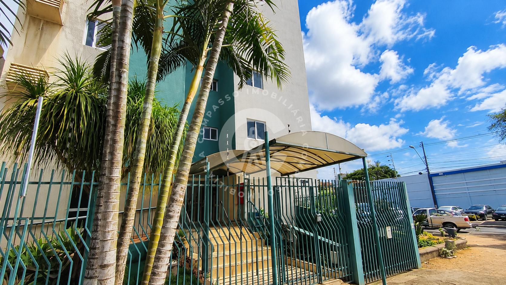 Apartamento com 01 dormitório para locação, com 62m2, Centro, ...