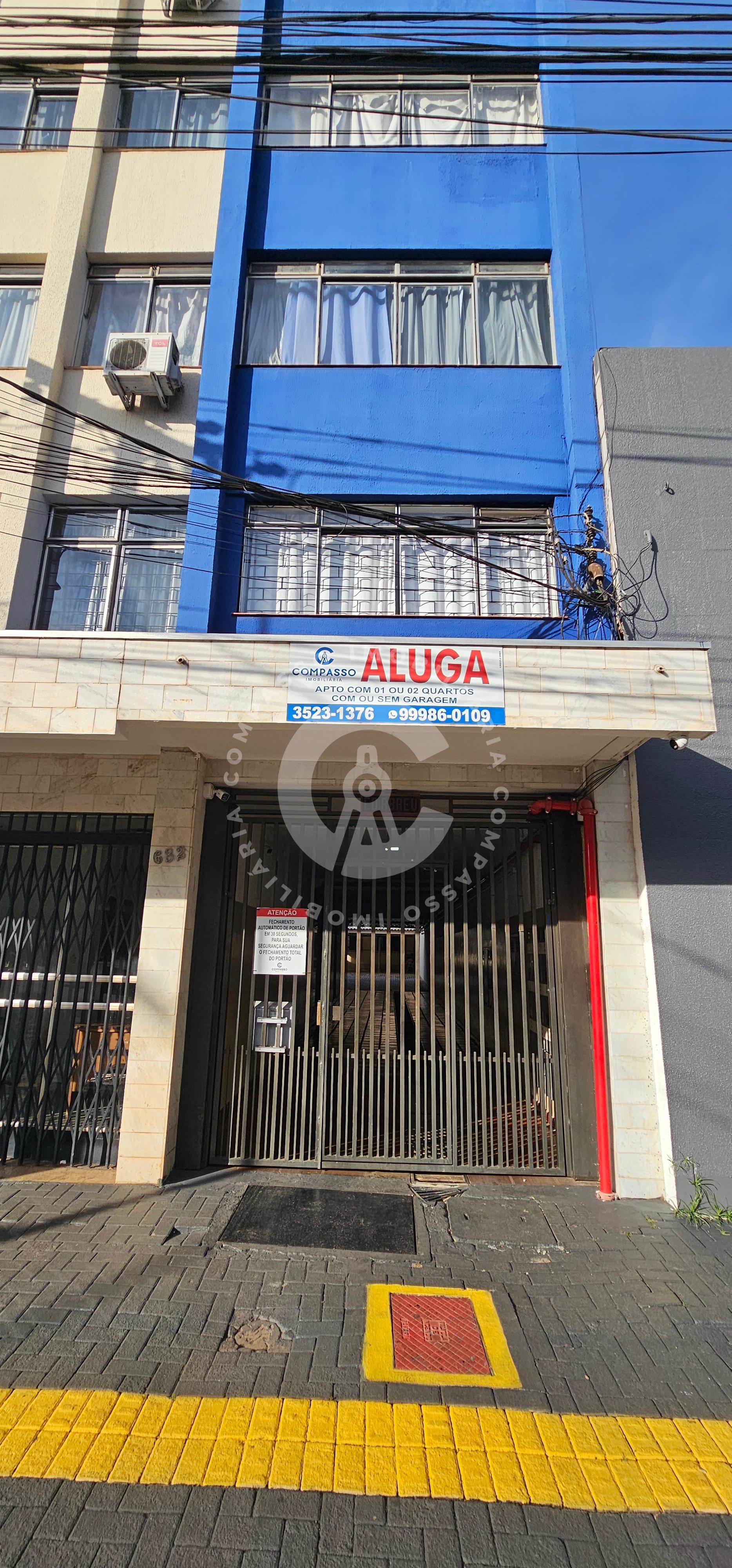 Apartamento com 02 dormitórios para locação, com 69 m2, Centro...