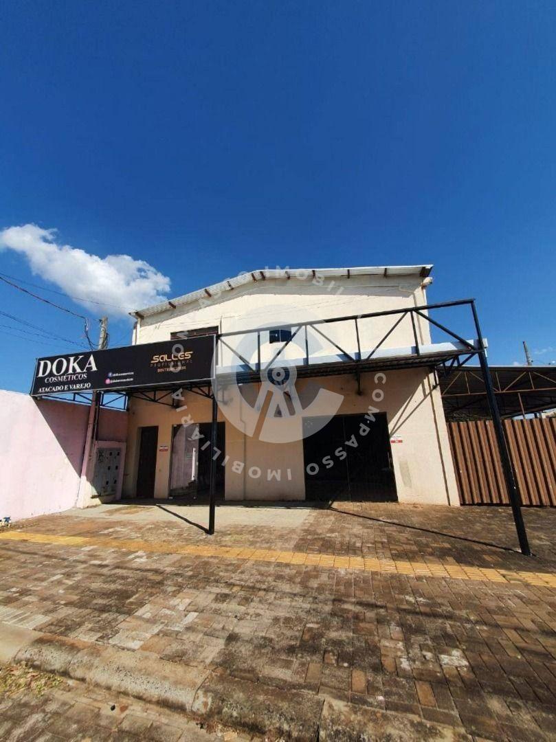 Apartamento com 2 dormitórios para alugar, 40 m  por R  856,67...