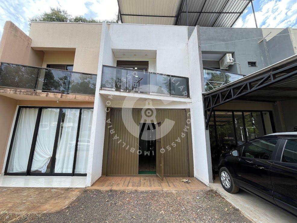 Sobrado com 2 dormitórios à venda, 100 m  por R  320.000,00 - ...