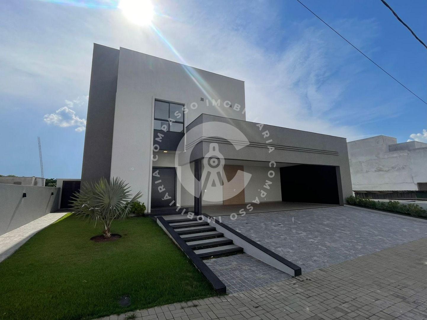 Triplex novo à venda no Condomínio Porto Madero