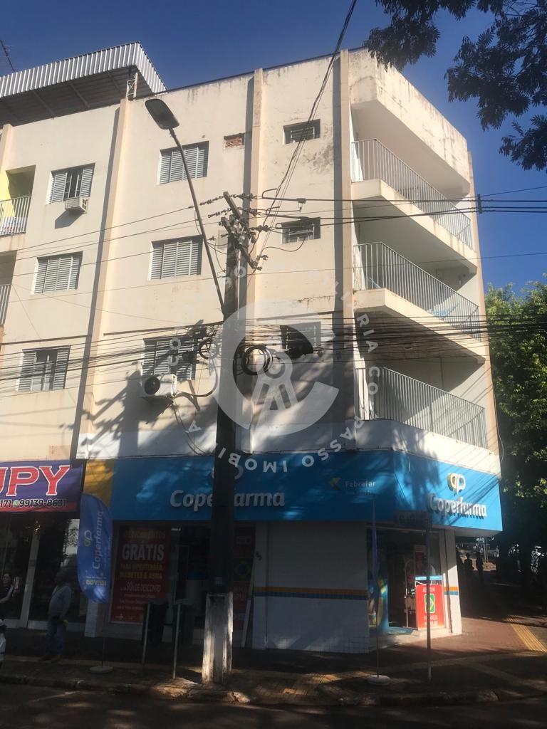 Apartamento com 3 dormitórios à venda, 104 m  por R  350.000,0...