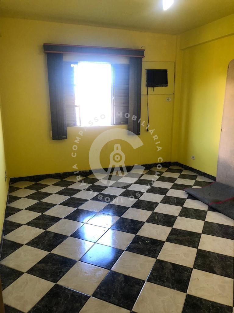 Apartamento com 3 dormitórios à venda, 104 m  por R  350.000,0...