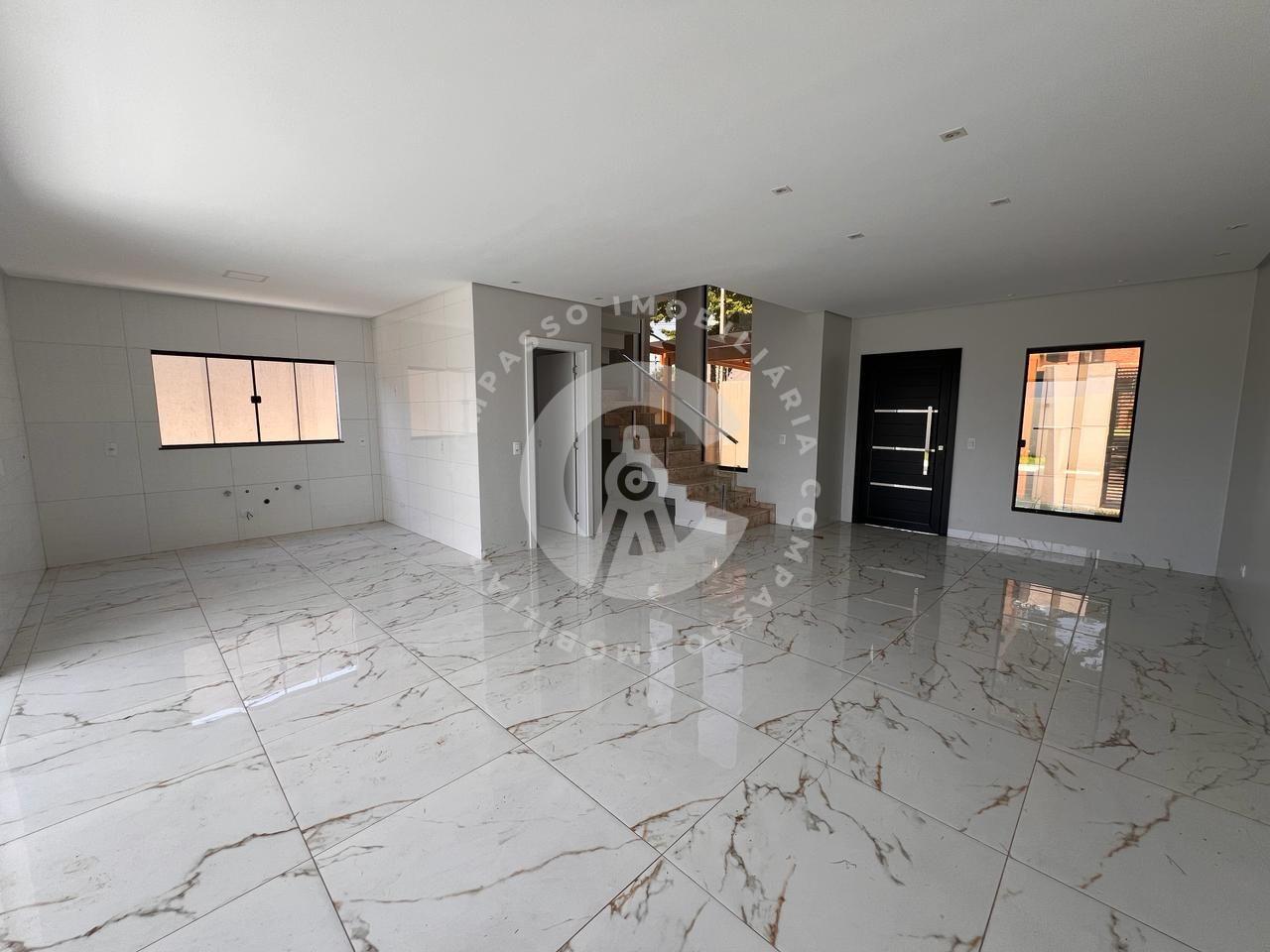 Sobrado disponível à venda