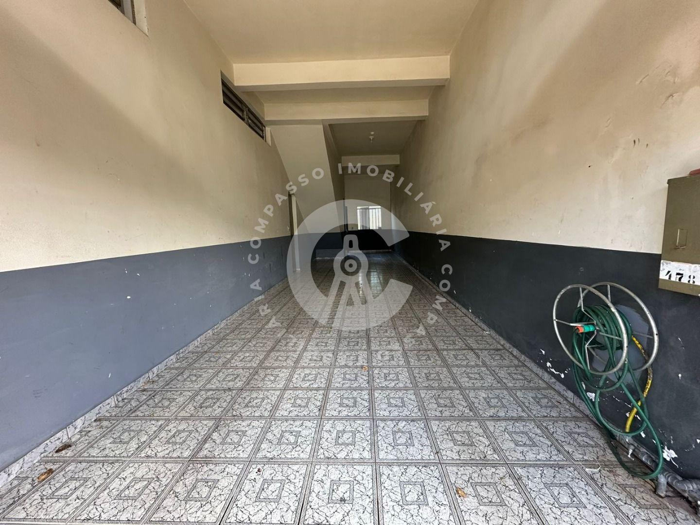 Sobrado com 3 dormitórios à venda, 94 m  por R  700.000,00 - P...