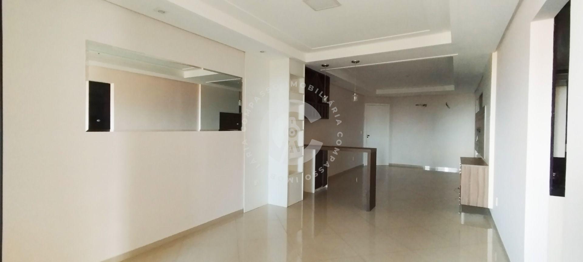 Apartamento com 3 dormitórios à venda, 140 m  por R  750.000,0...