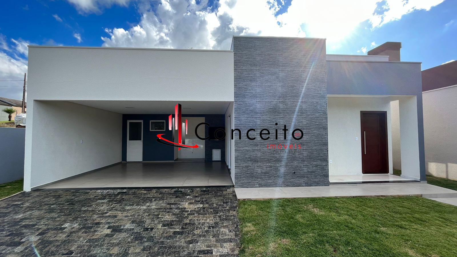 VENDE - CASA BAIRRO PARQUE DO SOM COM ÓTIMA LOCALIZAÇÃO EM PAT...