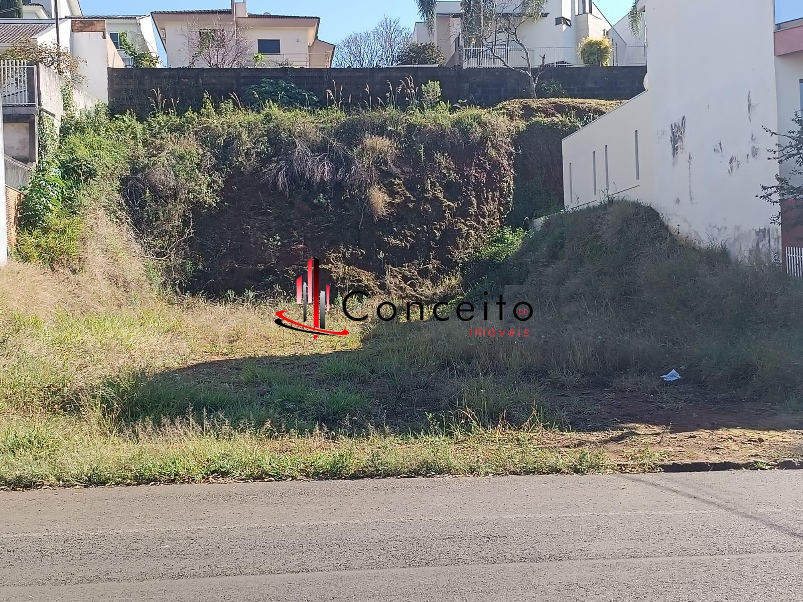 VEDE - TERRENO LOCALIZADO NO BAIRRO  AMADORI, PATO BRANCO - PR