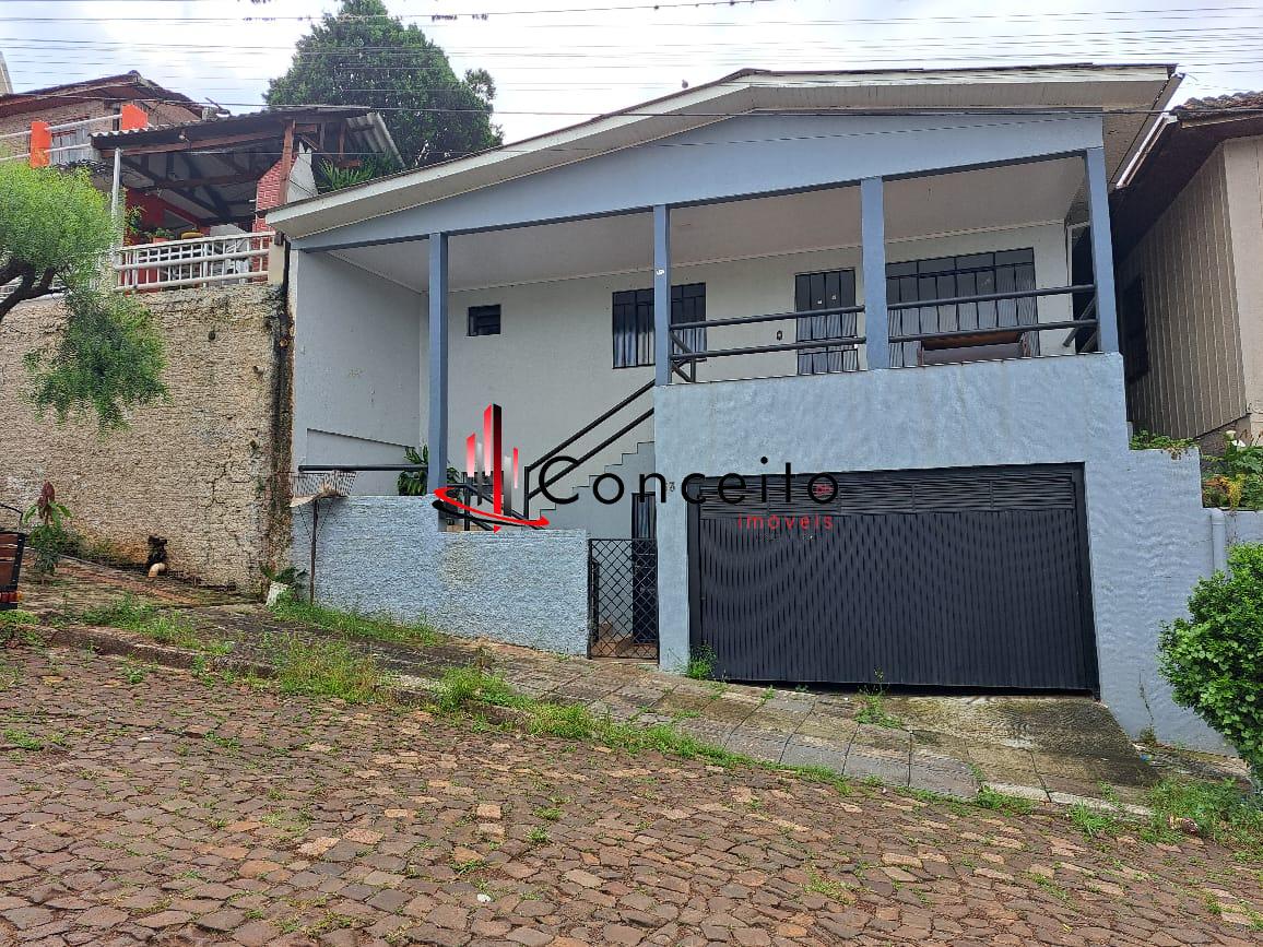 ALUGA - CASA NO CENTRO,   PRÓXIMA DA  POLICLINICA PATO BRANCO ...