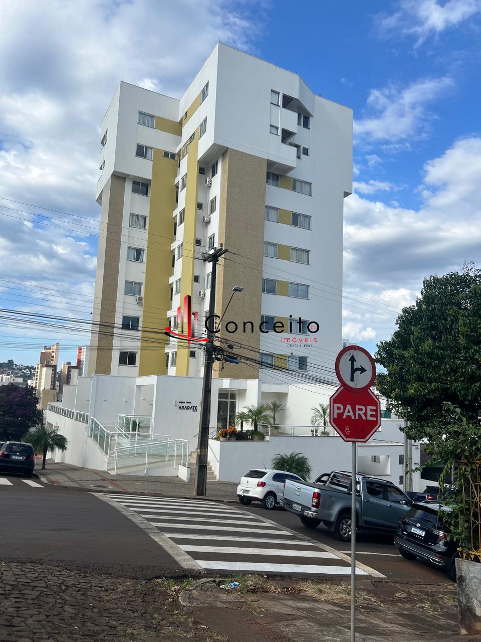 ALUGA - APARTAMENTO ED MONTE ARARATE NO CENTRO DE PATO BRANCO PR