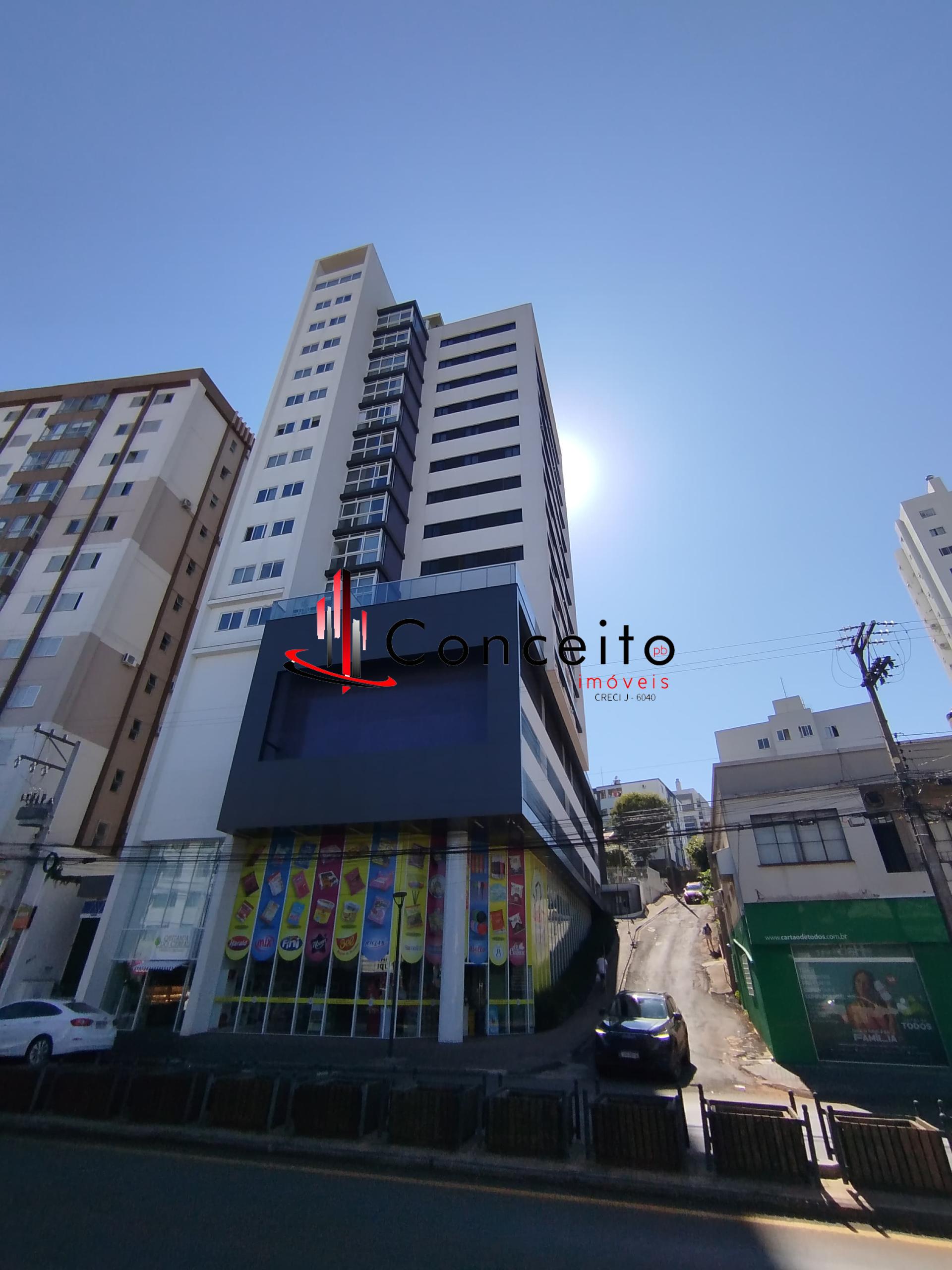 VENDE APARTAMENTO SEMI MOBILIADO EDIFÍCIO AVENIDA CENTRAL  CEN...