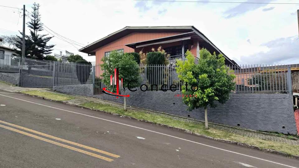 VENDE - CASA DE ESQUINA NO BAIRRO BANCARIOS NA CIDADE DE PATO ...