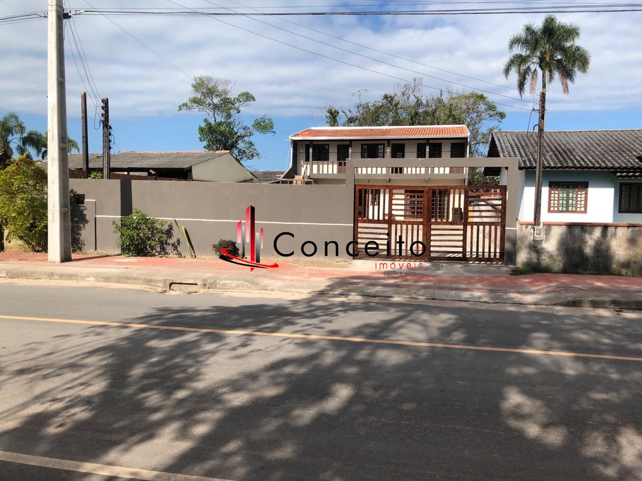 Conceito Vende  sobrado na Praia  de Itapoá SC - 04 suítes, ed...