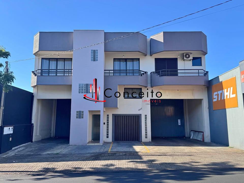 VENDE -  PR?DIO COMERCIAL   RESIDENCIAL , BAIRRO AMADORI, PATO...