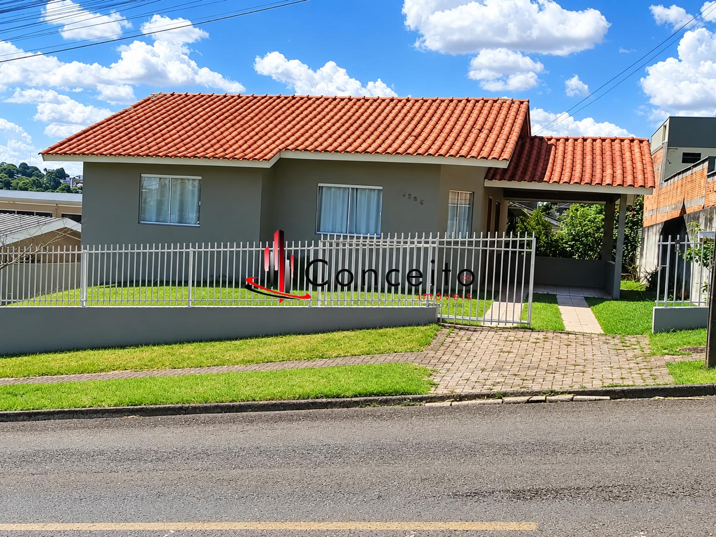VENDE - CASA LOCALIZADA NO BAIRRO SANTA TEREZINHA, PATO BRANCO...