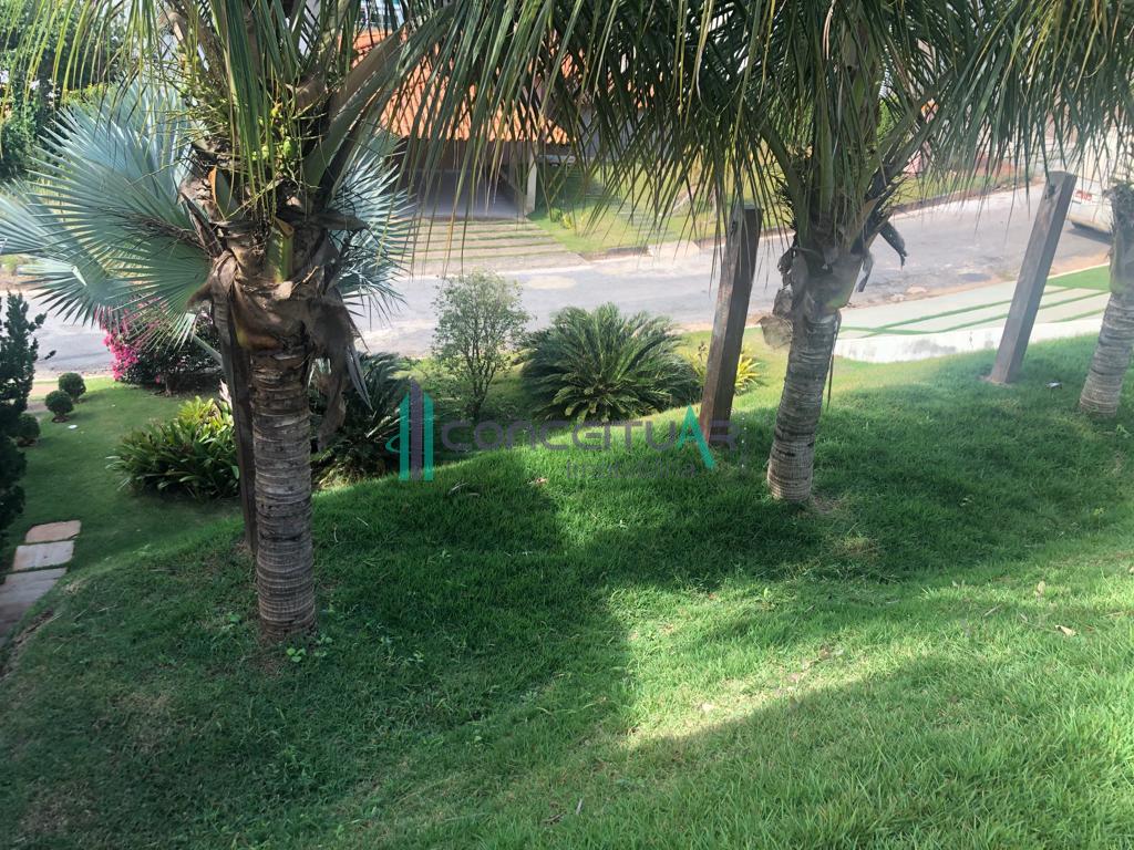 Lote de 327m   venda, em Escarpas do Lago, plano e excelente localizao.