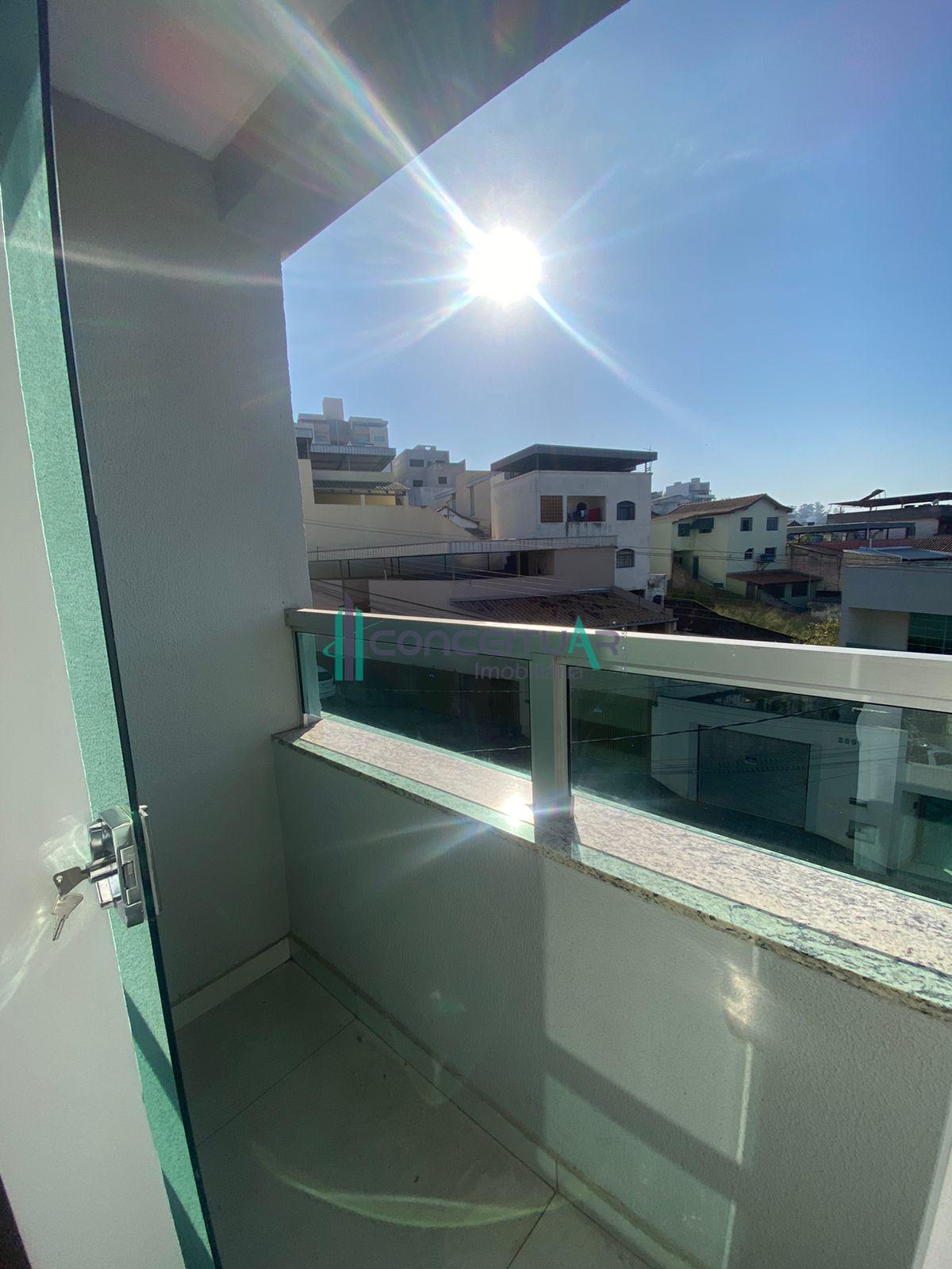 Apartamento de 2 quartos com suite, vaga de garagem e elevador - MANOEL VALINHAS