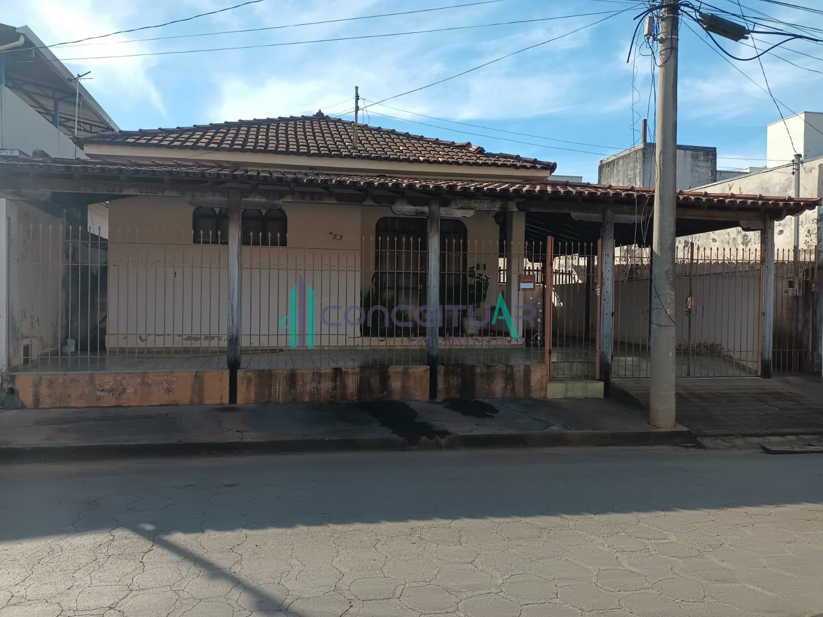 Casa � venda, CENTRO, PAINS - MG