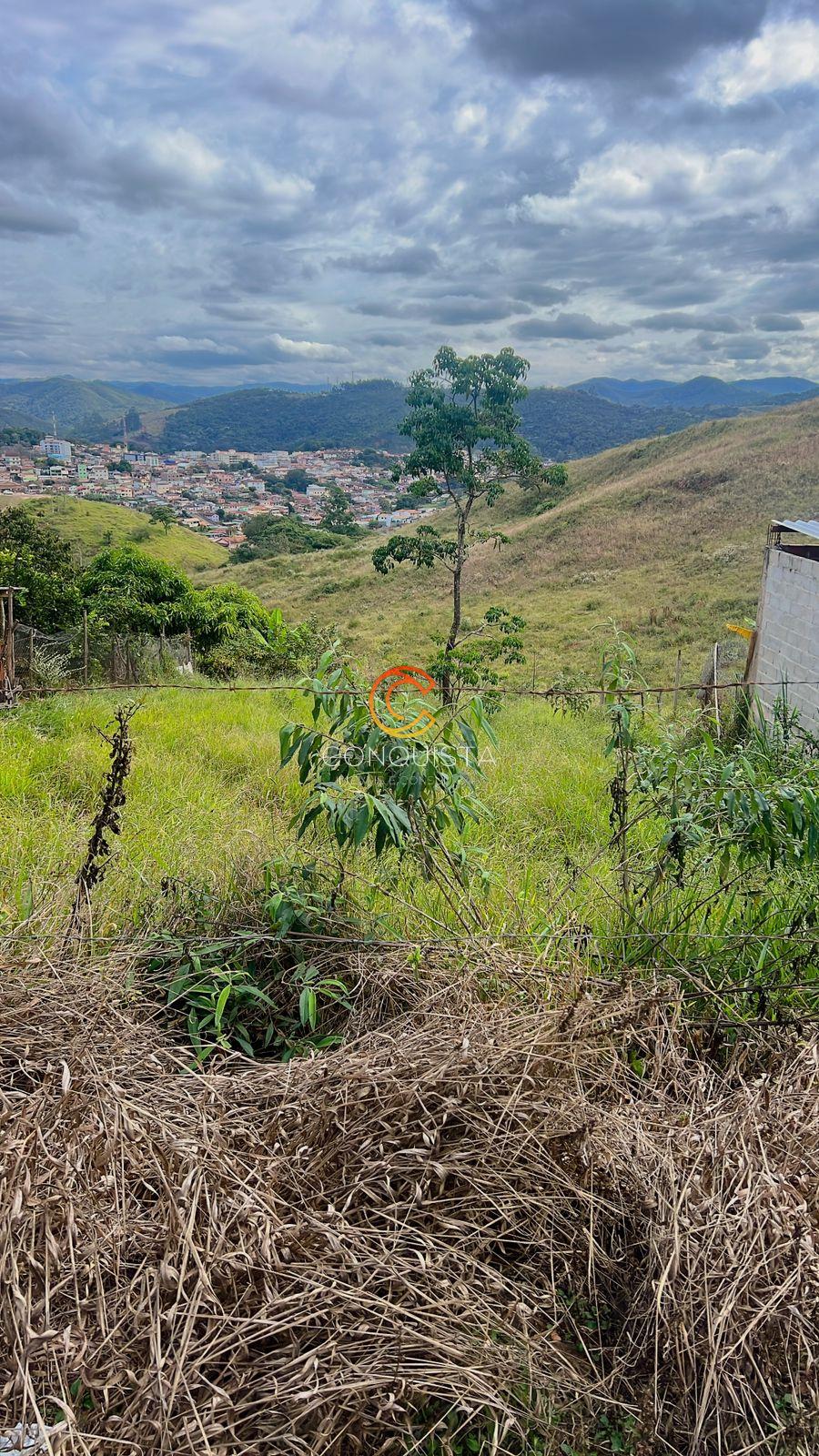 Lote de 382 m2 no bairro Ipanema em Santa Bárbara MG.