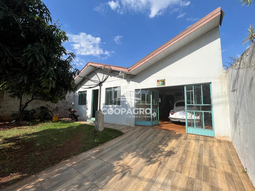 Casa com localização excelente para ponto comercial - Tocantin...