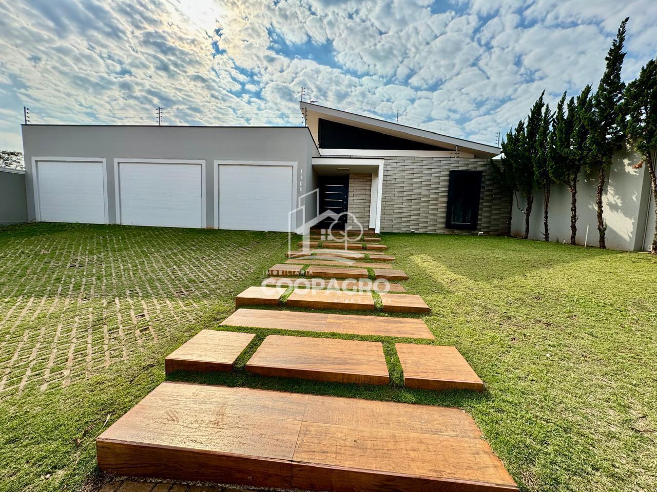 Casa mobiliada ? venda em S?o Luiz do Oeste em Toledo - PR