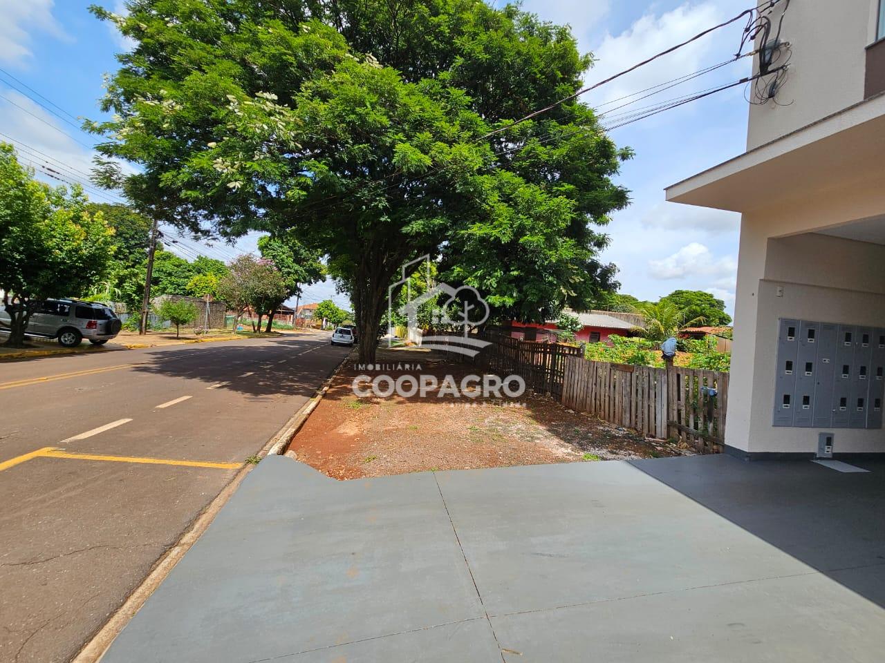Terreno à venda localizado no Jardim Coopagro em Toledo - PR