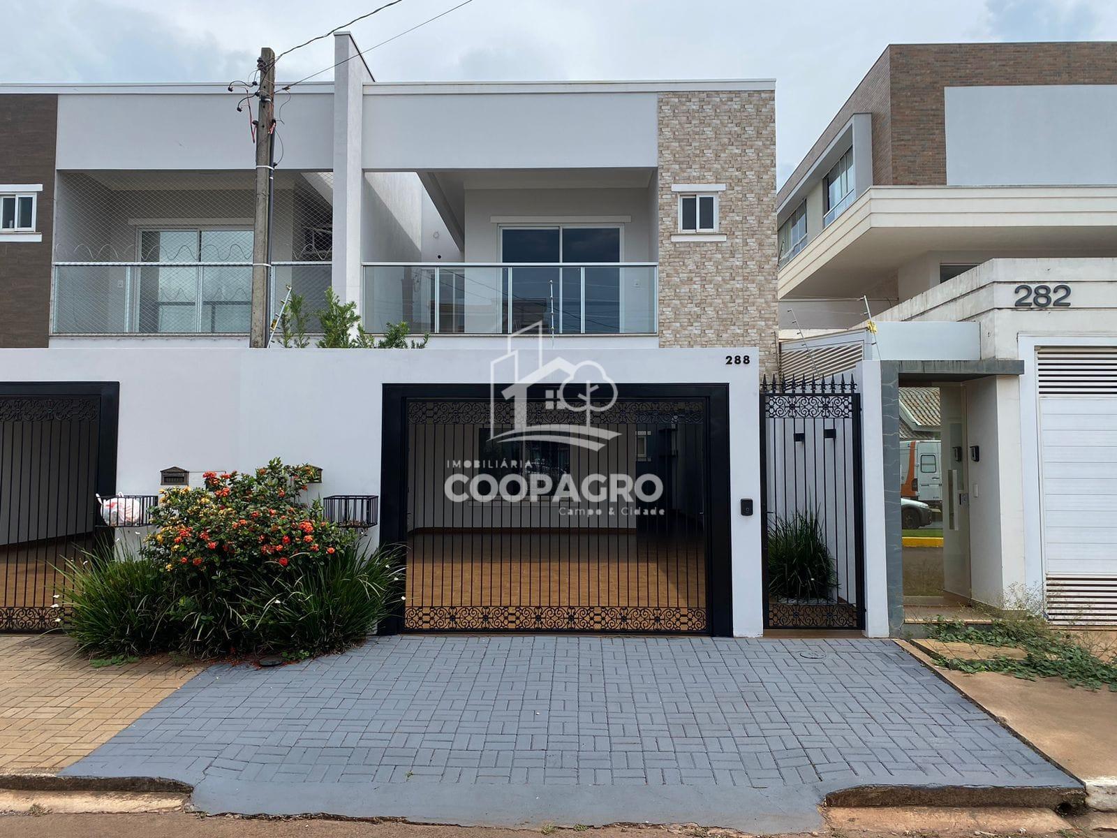 Sobrado localizado no Loteamento Dullius, Jardim Gisela - Tole...
