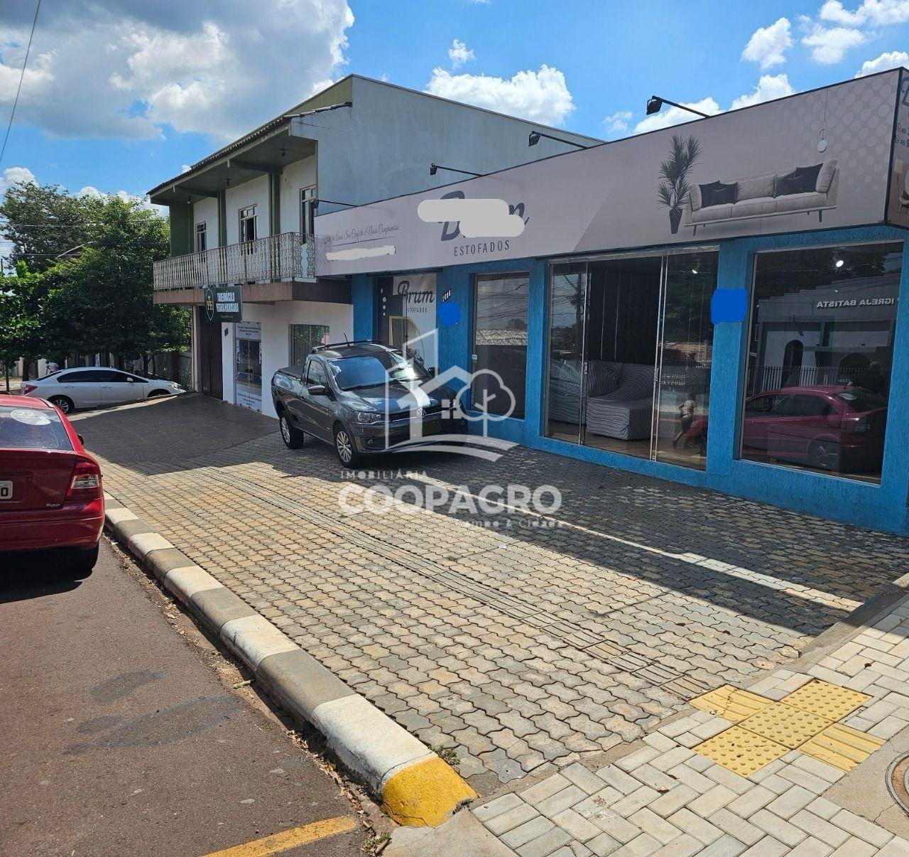 Sala Comercial à venda com  243,54m  em terreno de 301,95 m  ,...