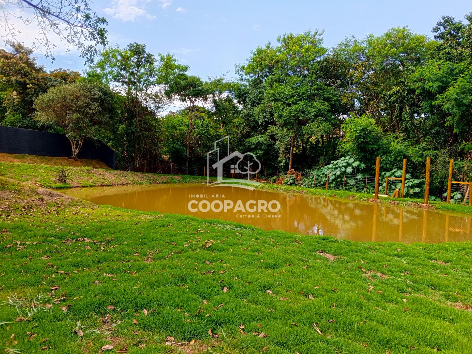 Chácara 2.890 m2 urbana e rural à venda em OURO VERDE DO OESTE...