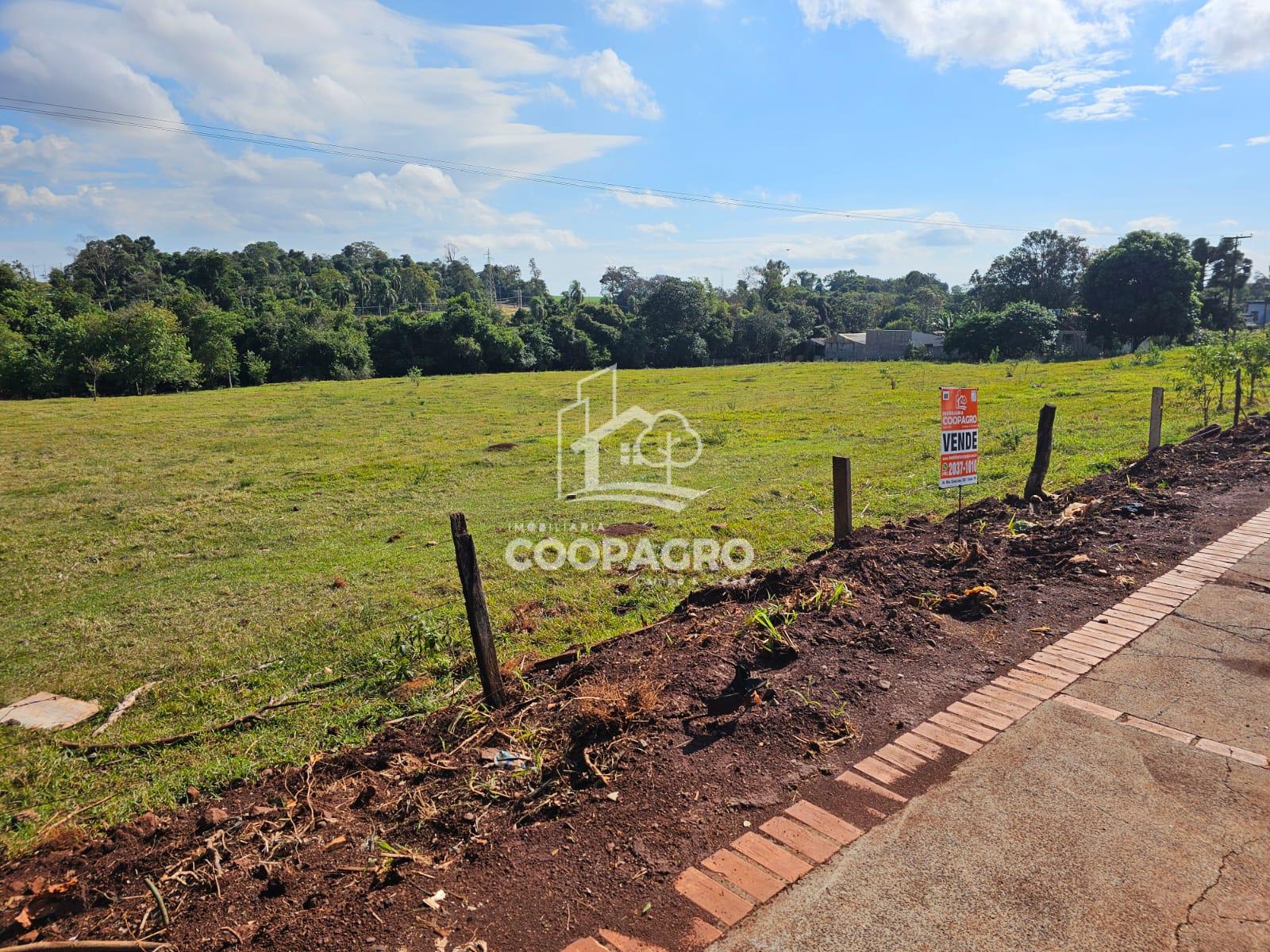 Chácara urbana de 5.772,69 M   à venda, JARDIM COOPAGRO, TOLED...