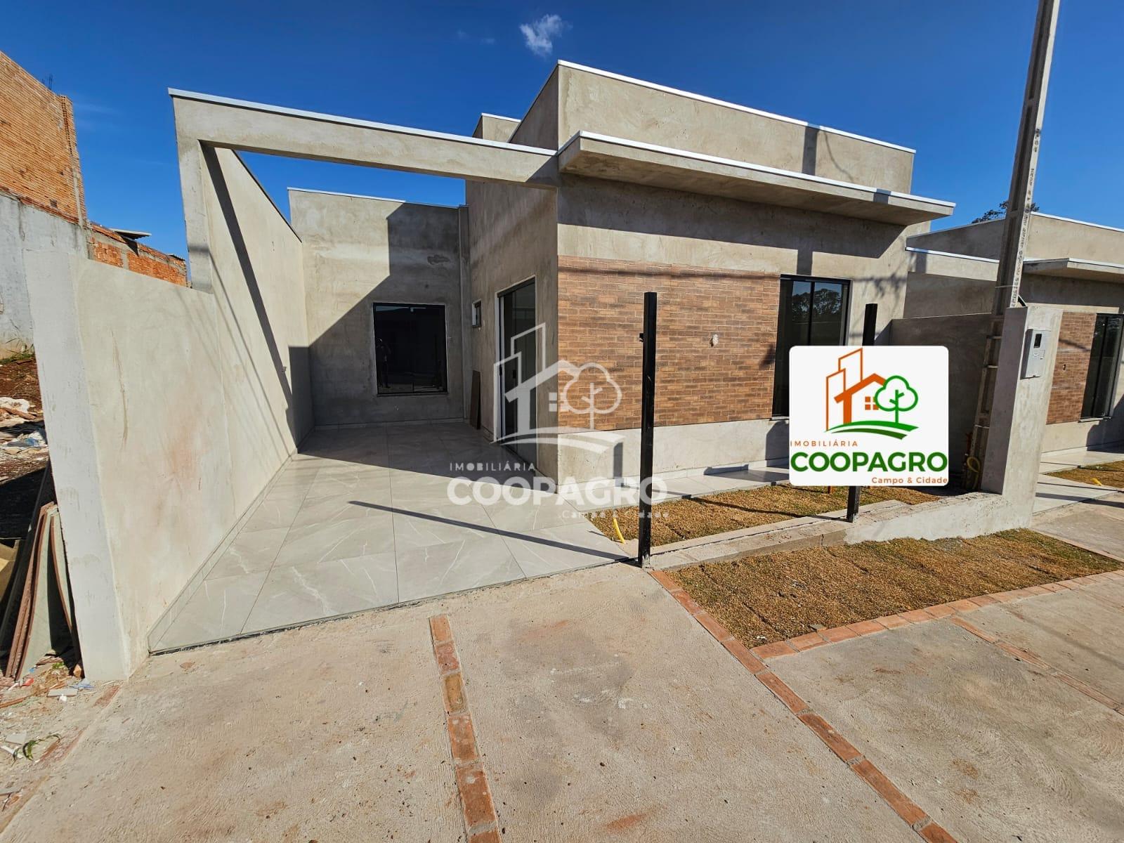 Casa no Loteamento Santo Ângelo - Jardim Coopagro - Toledo - PR.
