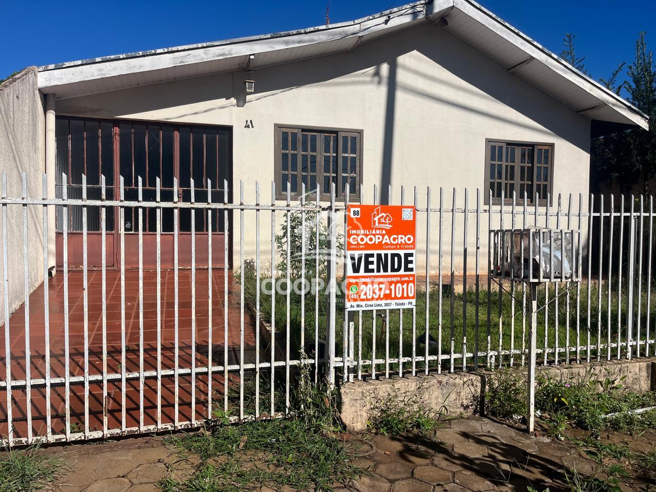 Casa à venda com aprox 120 m  e terreno 325,50 m2 no Tocantins...