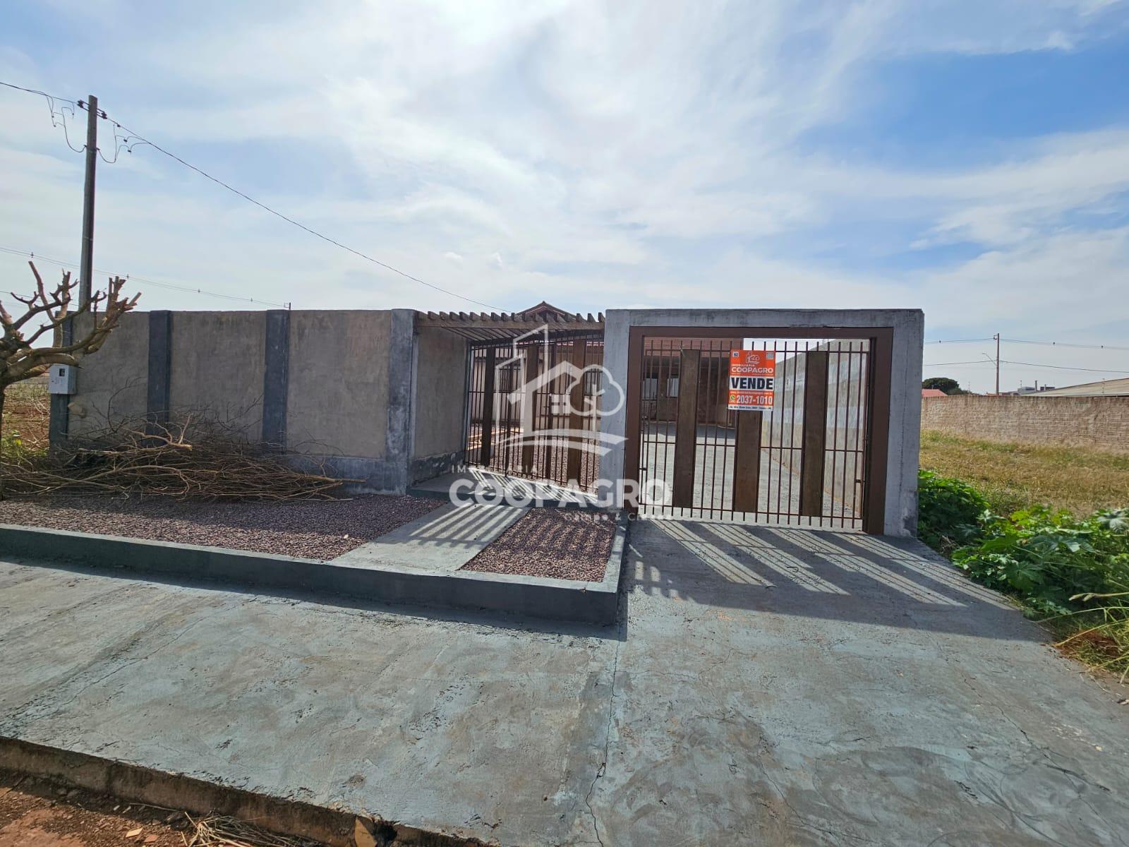 Casa ? venda localizada no Bragantina em Assis Chateaubriand - PR