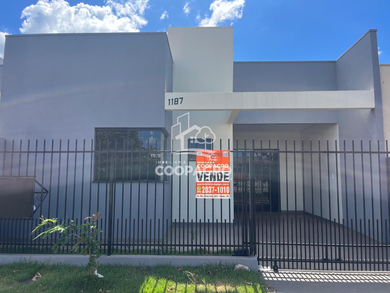Casa à venda 69,00 m2 com suíte, um quarto, cozinha e sala amp...
