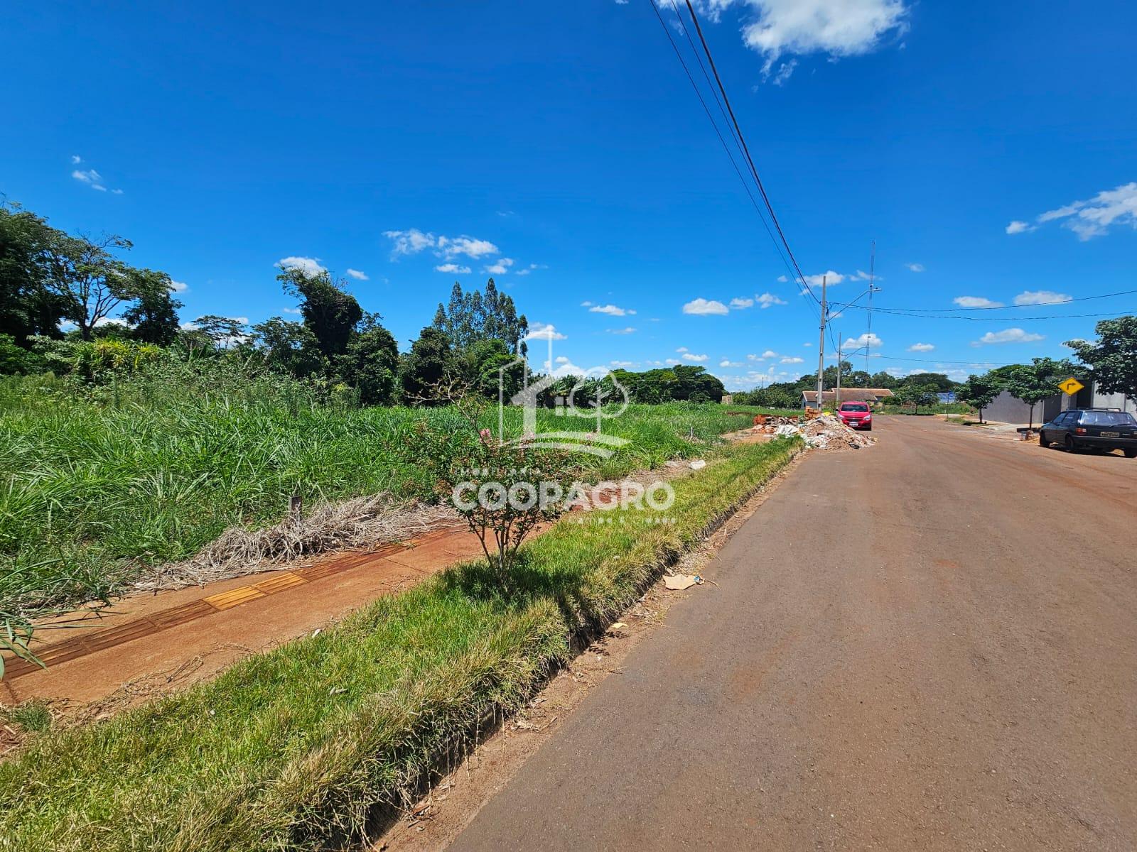 Terreno apto a construir. localizado em Novo Sobradinho - Tole...