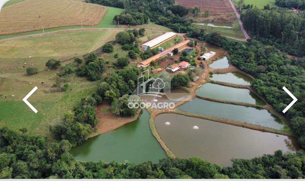 Ch?cara 7.2 hectare  ? venda com moradias, granjas suinos, oit...