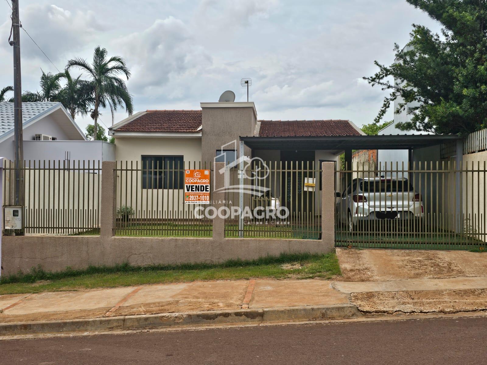 Casa  à venda, sozinha no terreno de 250,00 m2 Jardim Coopagro...