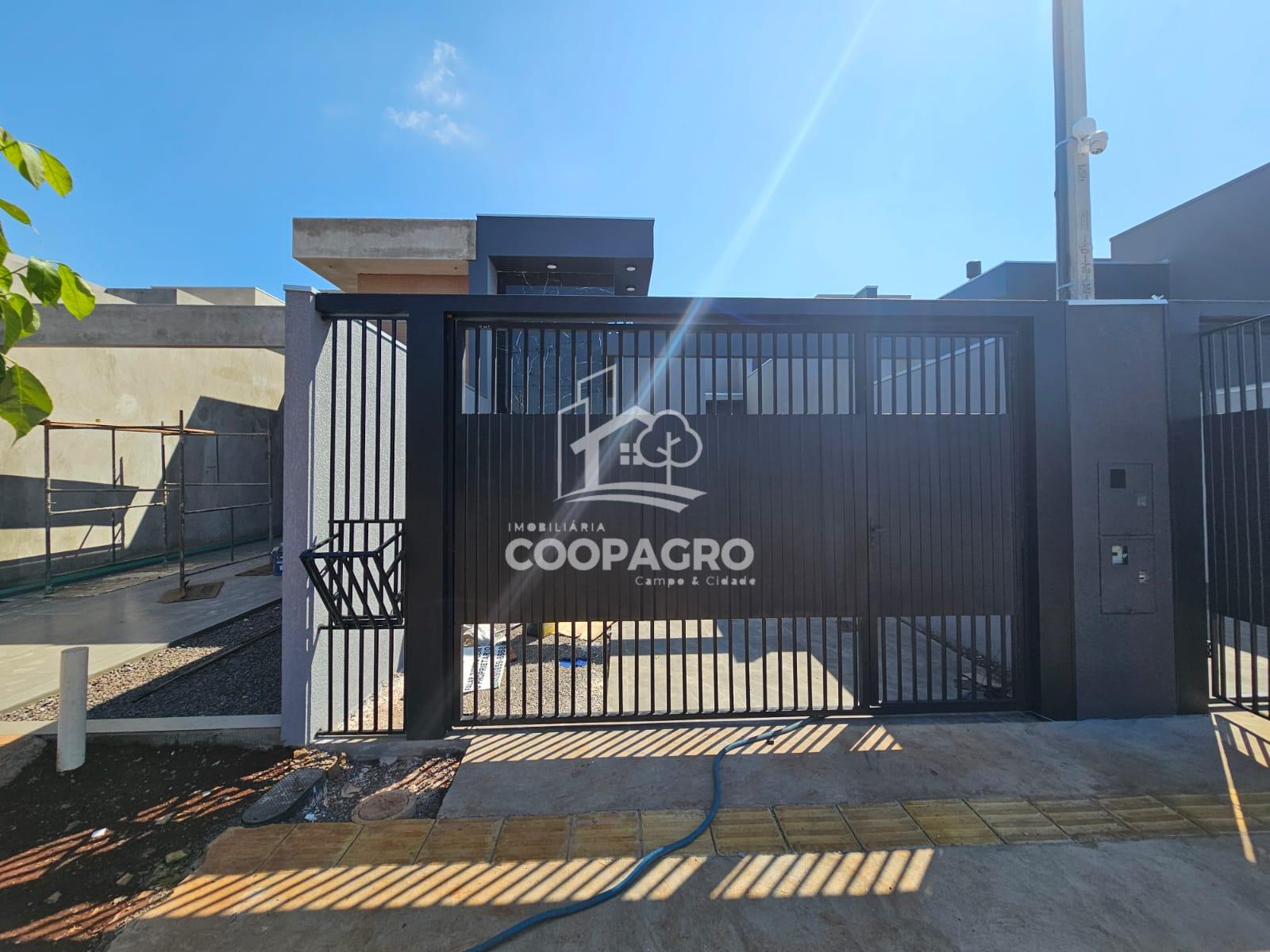 Casa ? venda no Loteamento Gualtieri - Cristo Rei - Toledo - PR.