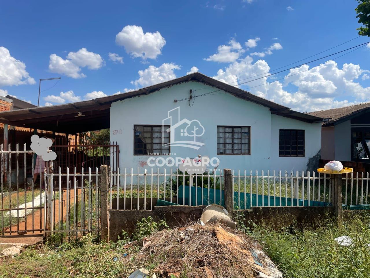 Casa à venda com aproximadamente 80,00 m2 em terreno 275,00 m2...