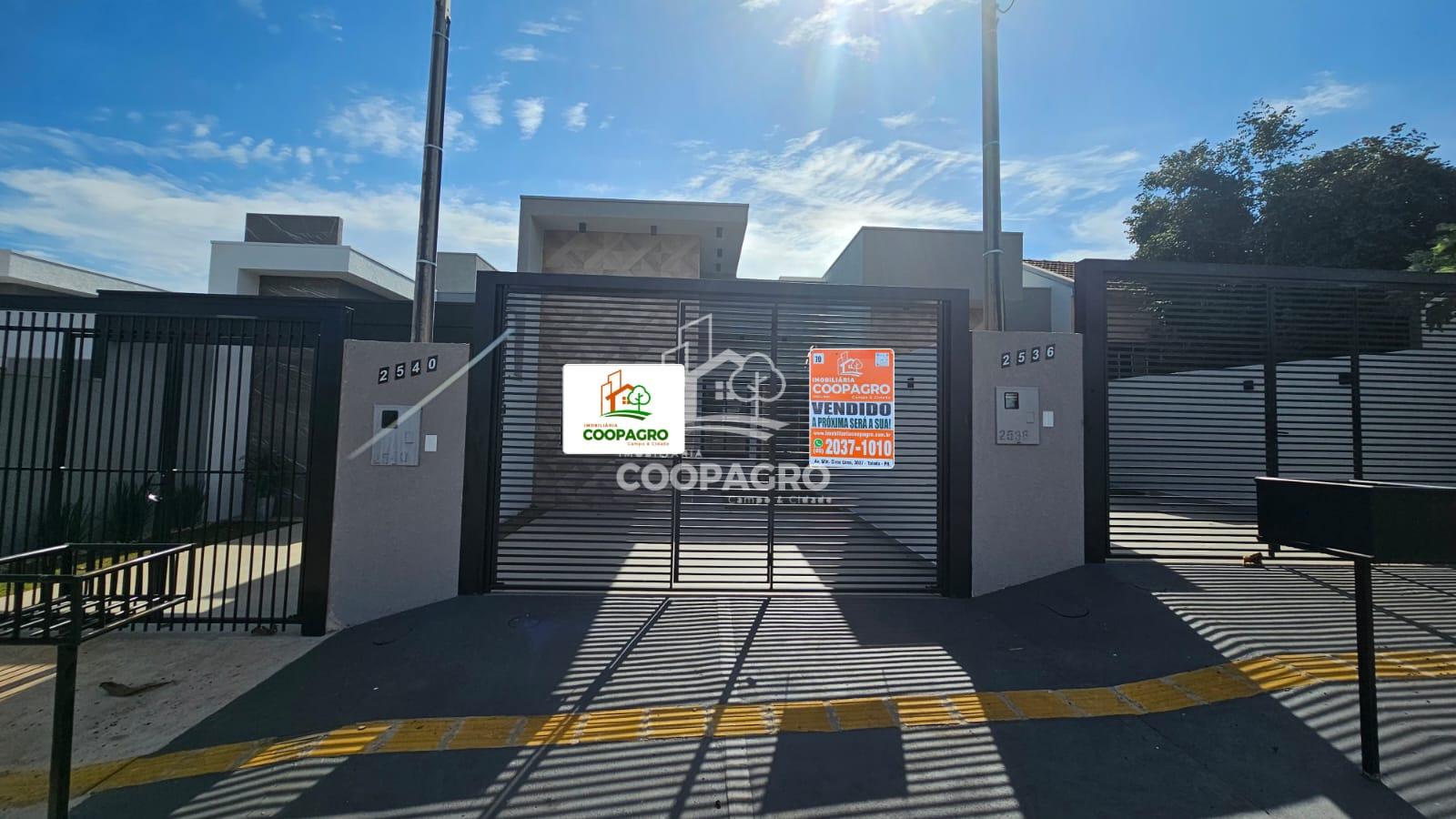 Casa com 71,00 m? ? venda no Jardim Coopagro - Toledo - PR.