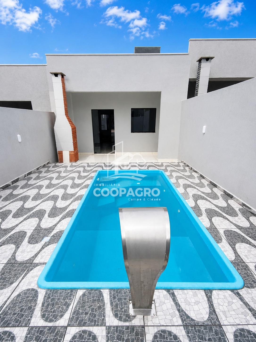Casa ? venda com piscina localizada no Jardim Coopagro em Tole...