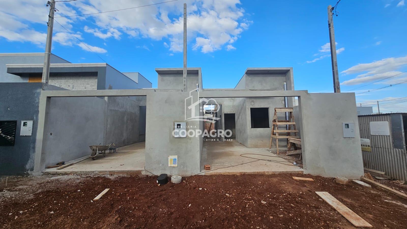 Casa com dois dormitórios, á venda, no Loteamento Lorenzetti -...